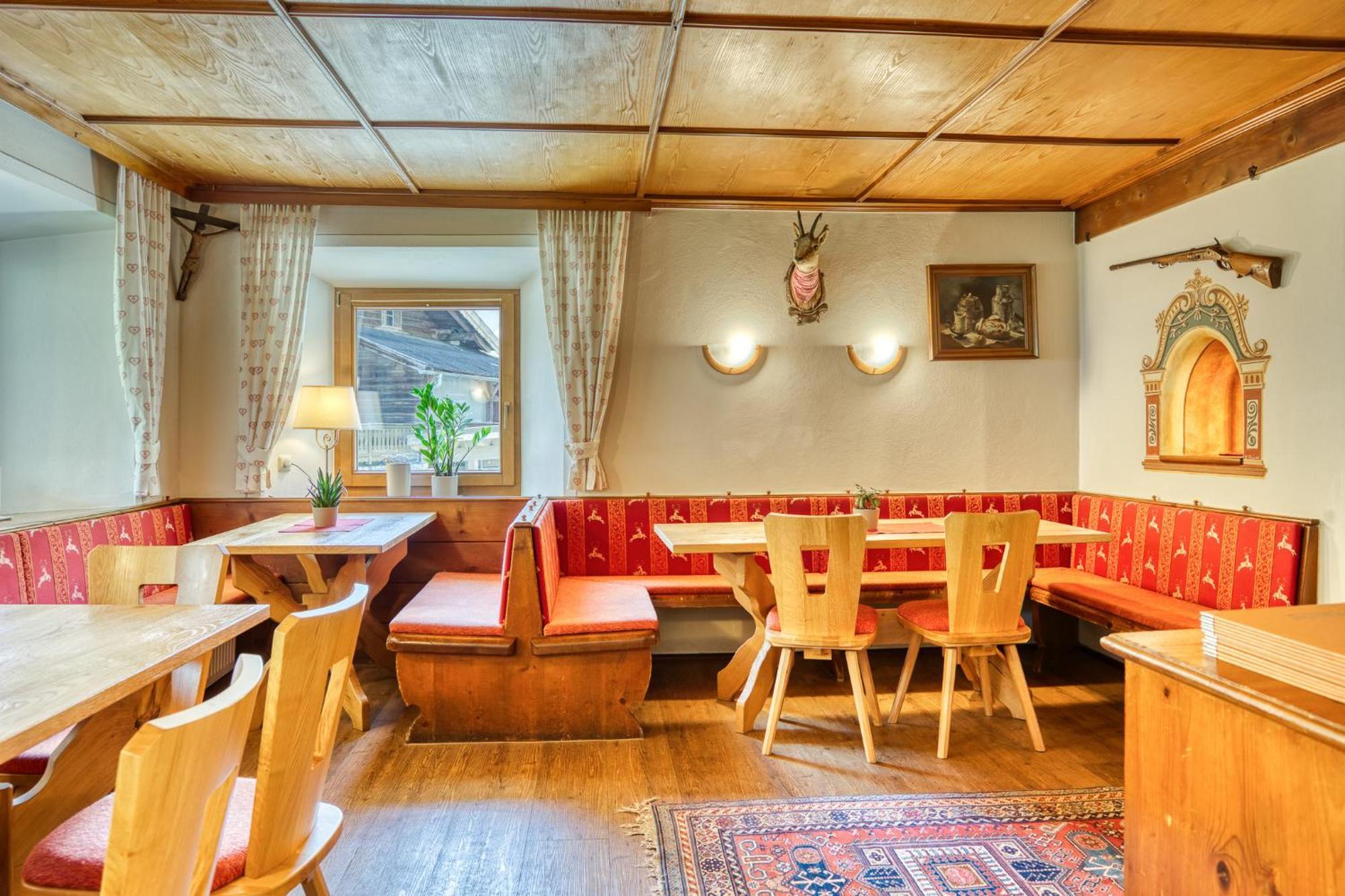Hotel Jägerhof Oetz Exteriör bild